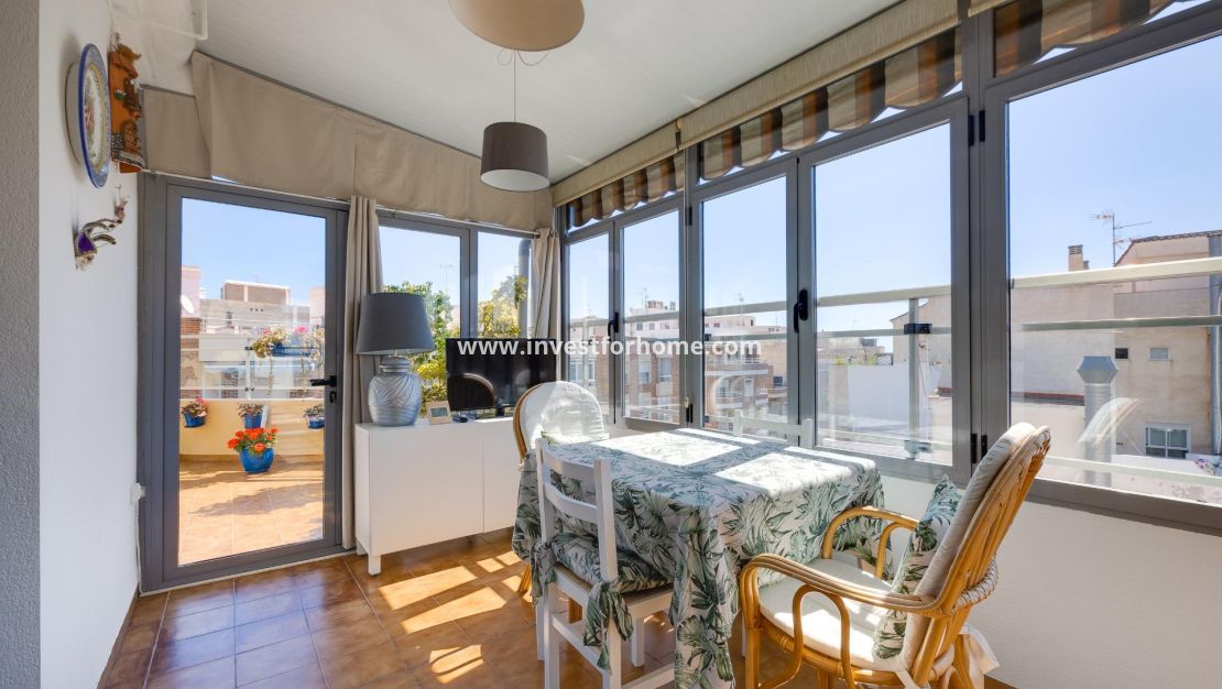 Försäljning - Lägenhet - Torrevieja - Centro
