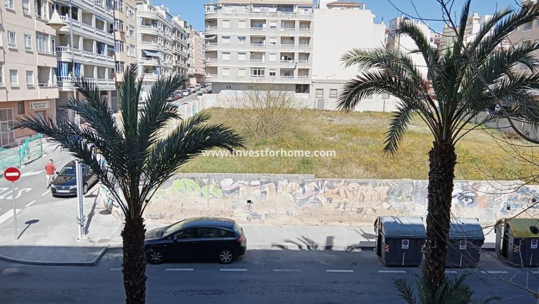 Försäljning - Lägenhet - Torrevieja - Centro