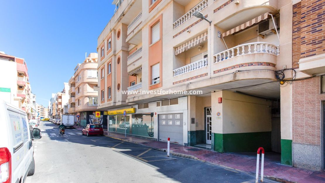 Försäljning - Lägenhet - Torrevieja - Centro