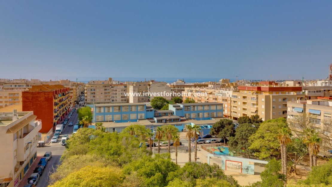 Försäljning - Lägenhet - Torrevieja - Centro