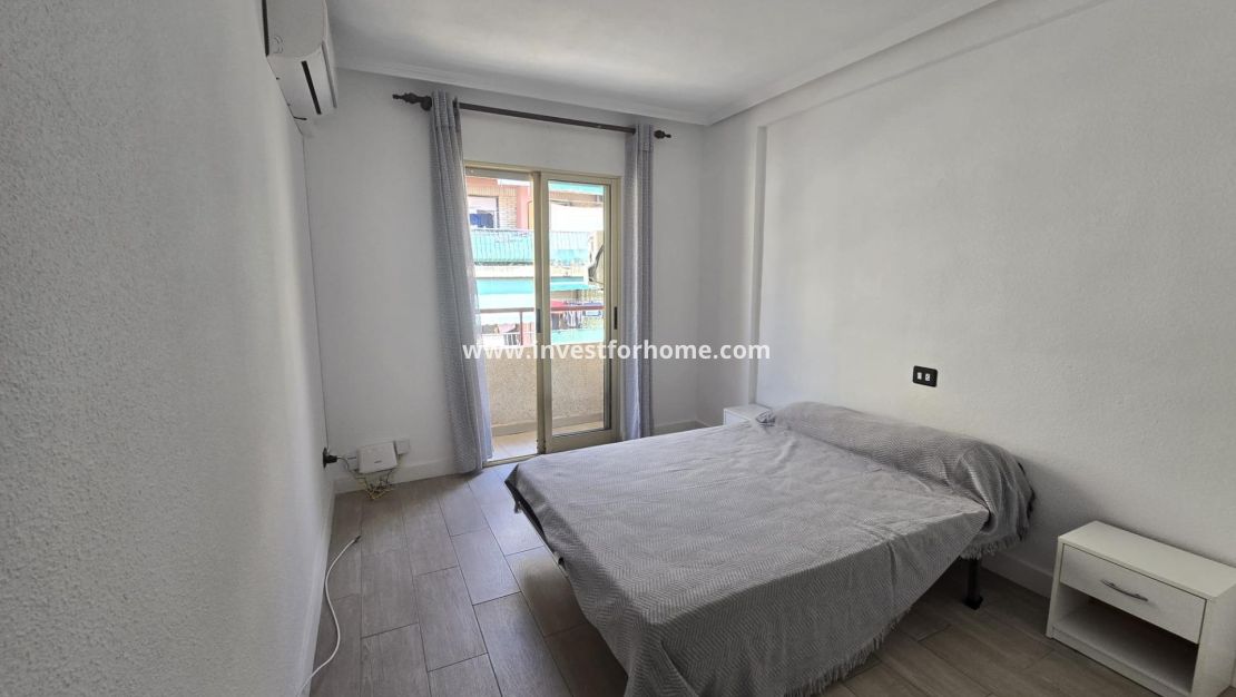 Försäljning - Lägenhet - Torrevieja - Centro