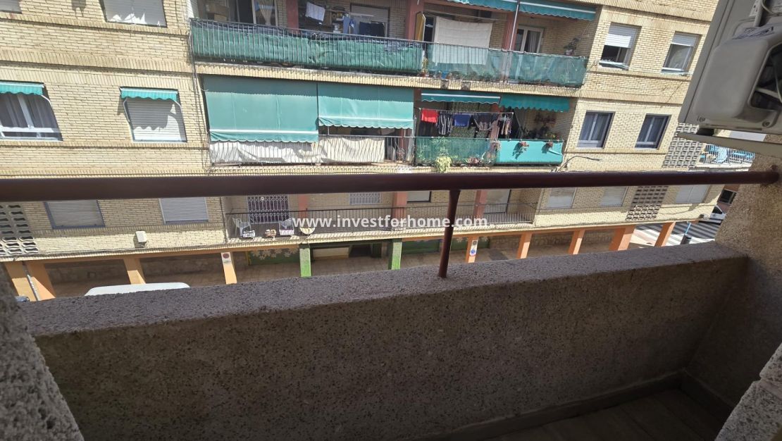 Försäljning - Lägenhet - Torrevieja - Centro