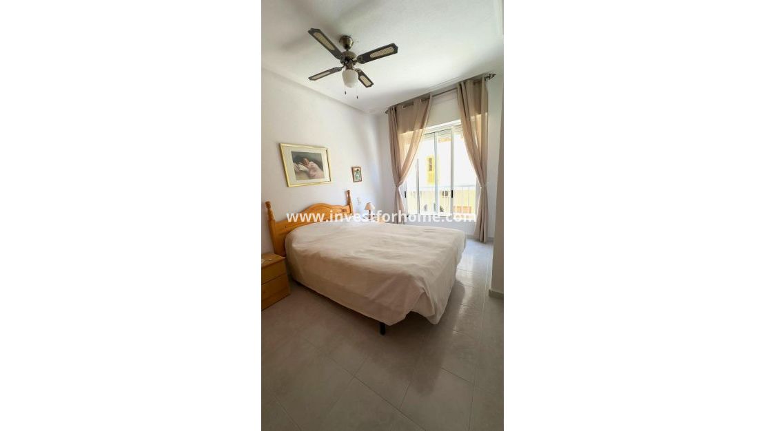 Försäljning - Lägenhet - Torrevieja - Centro