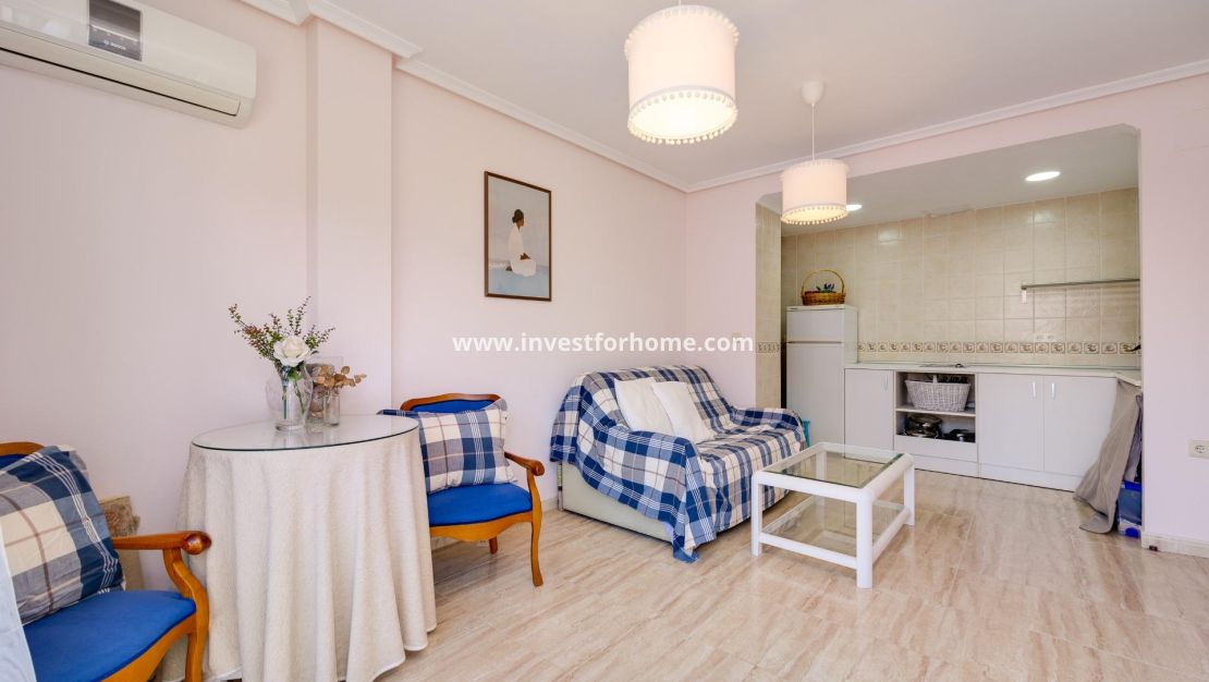 Försäljning - Lägenhet - Torrevieja - Centro