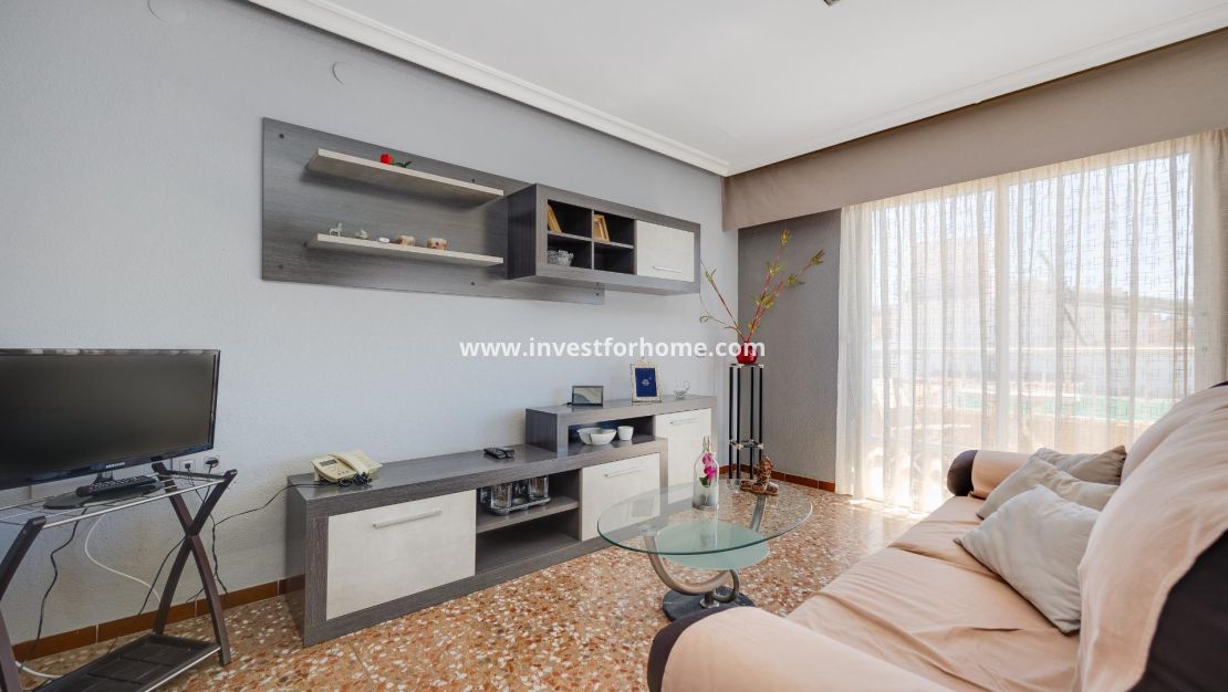 Försäljning - Lägenhet - Torrevieja - Centro