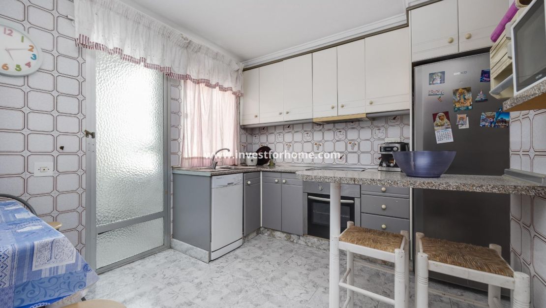 Försäljning - Lägenhet - Torrevieja - Centro