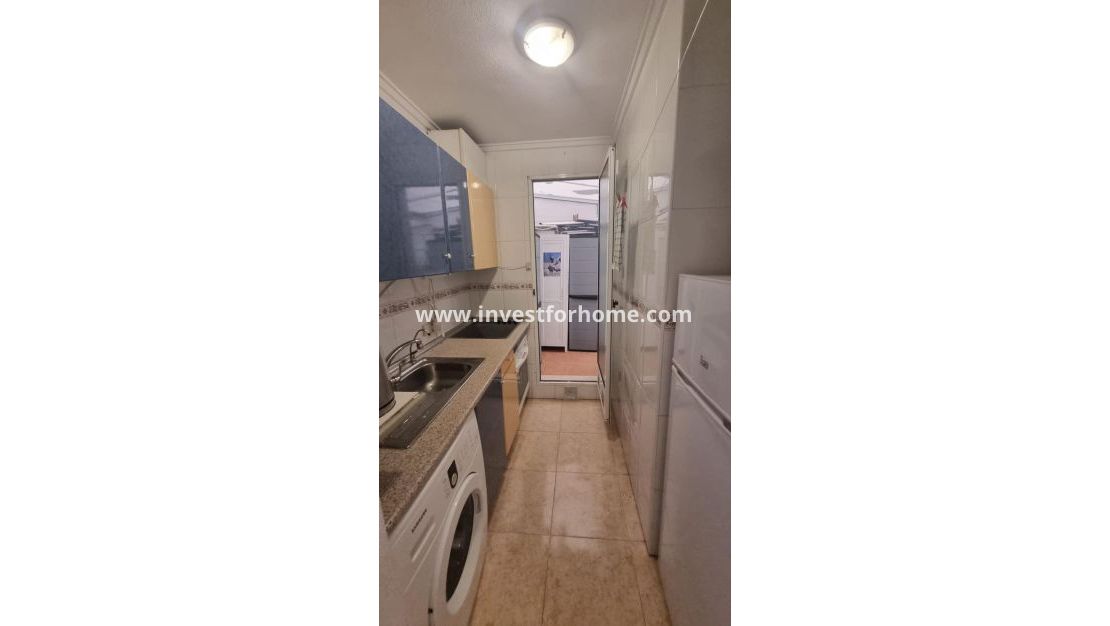 Försäljning - Lägenhet - Torrevieja - Centro