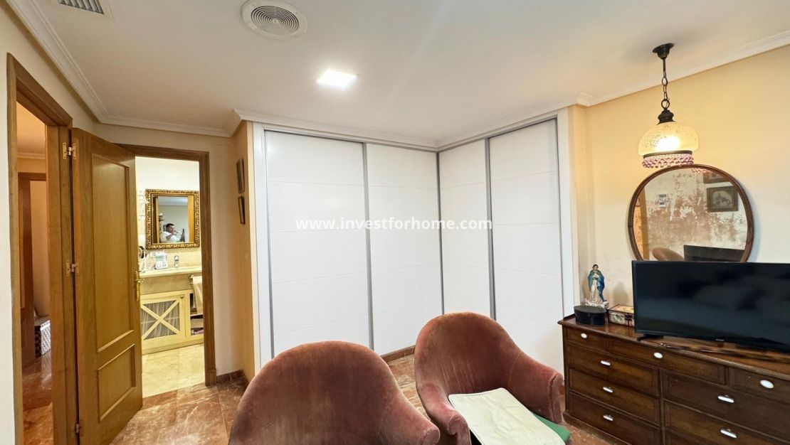 Försäljning - Lägenhet - Torrevieja - Centro