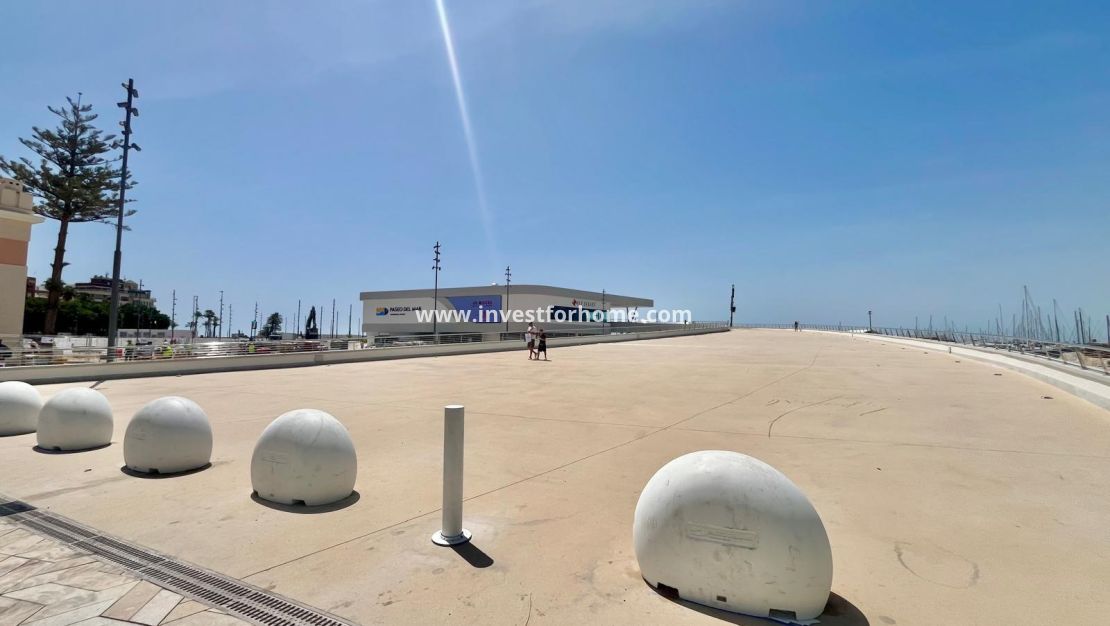 Försäljning - Lägenhet - Torrevieja - Centro