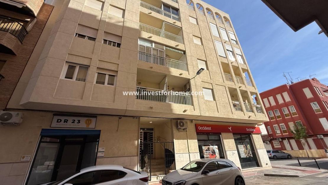 Försäljning - Lägenhet - Torrevieja - Centro