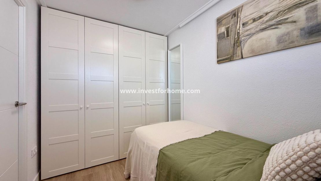 Försäljning - Lägenhet - Torrevieja - Centro