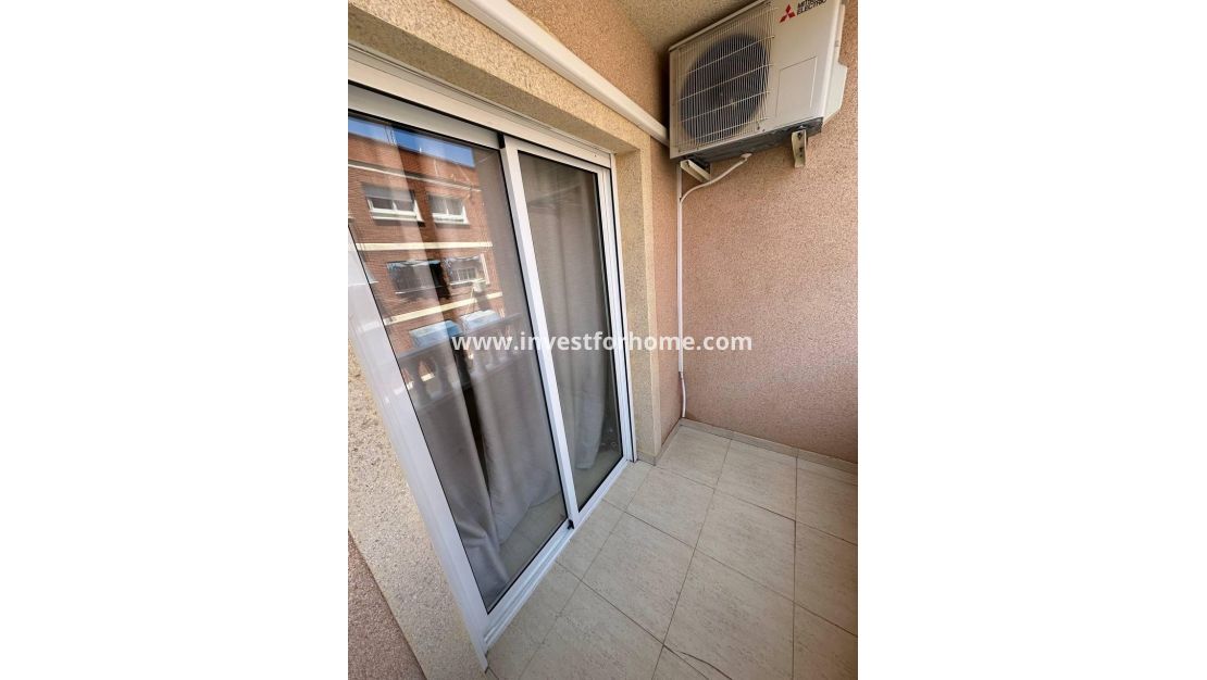 Försäljning - Lägenhet - Torrevieja - Centro
