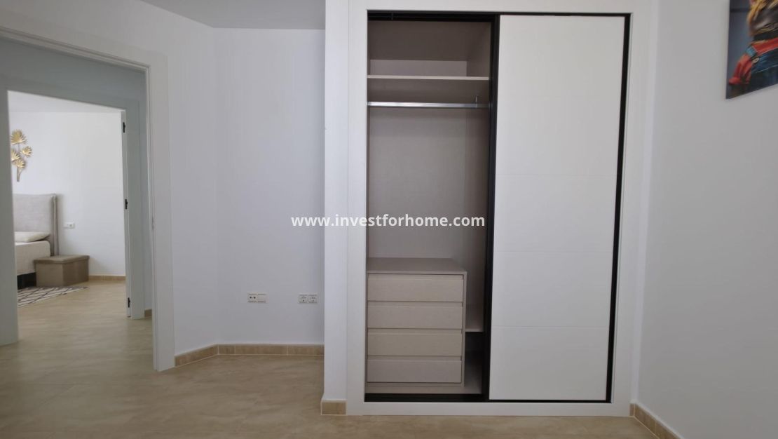 Försäljning - Lägenhet - Torrevieja - Centro