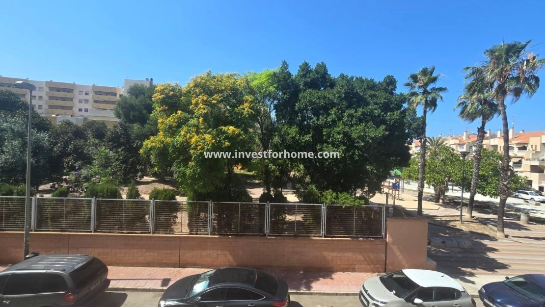 Försäljning - Lägenhet - Torrevieja - Centro