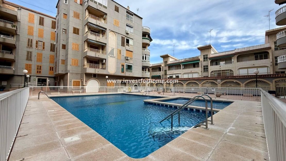 Försäljning - Lägenhet - Torrevieja - Centro