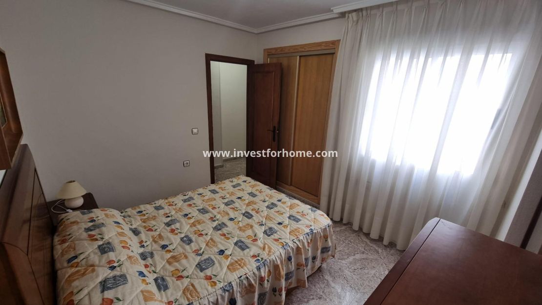 Försäljning - Lägenhet - Torrevieja - Centro
