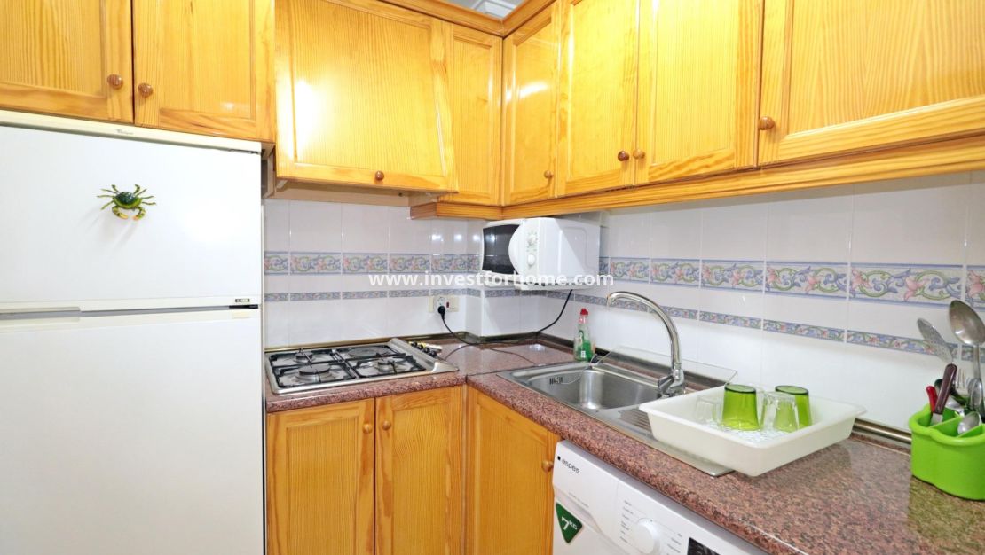 Försäljning - Lägenhet - Torrevieja - Centro