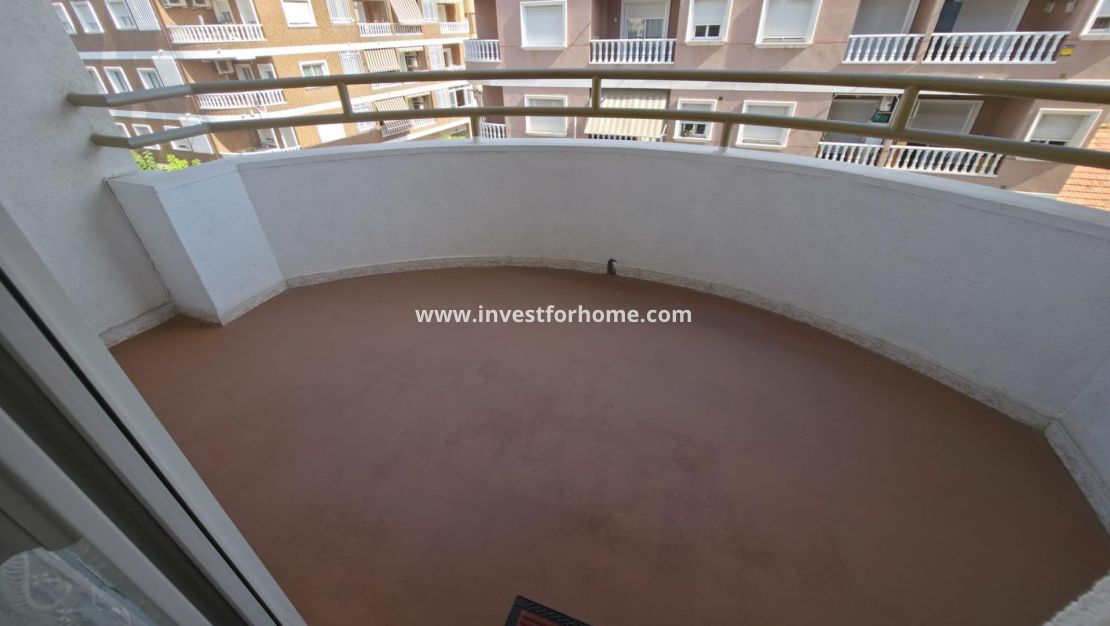 Försäljning - Lägenhet - Torrevieja - Centro