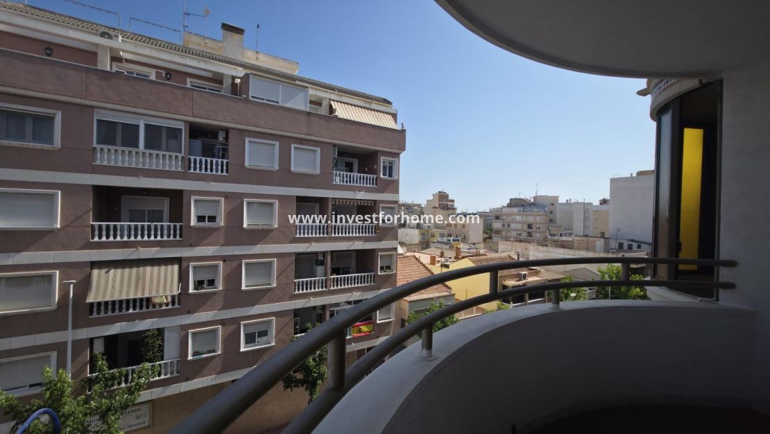 Försäljning - Lägenhet - Torrevieja - Centro