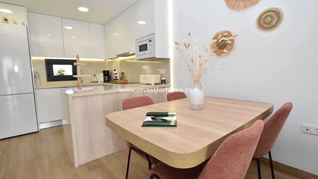 Försäljning - Lägenhet - Torrevieja - Costa Blanca