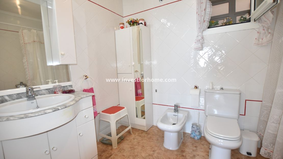 Försäljning - Lägenhet - Torrevieja - Costa Blanca