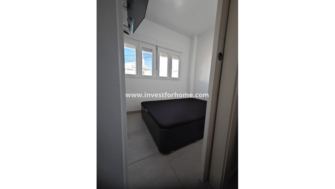 Försäljning - Lägenhet - Torrevieja - Costa Blanca