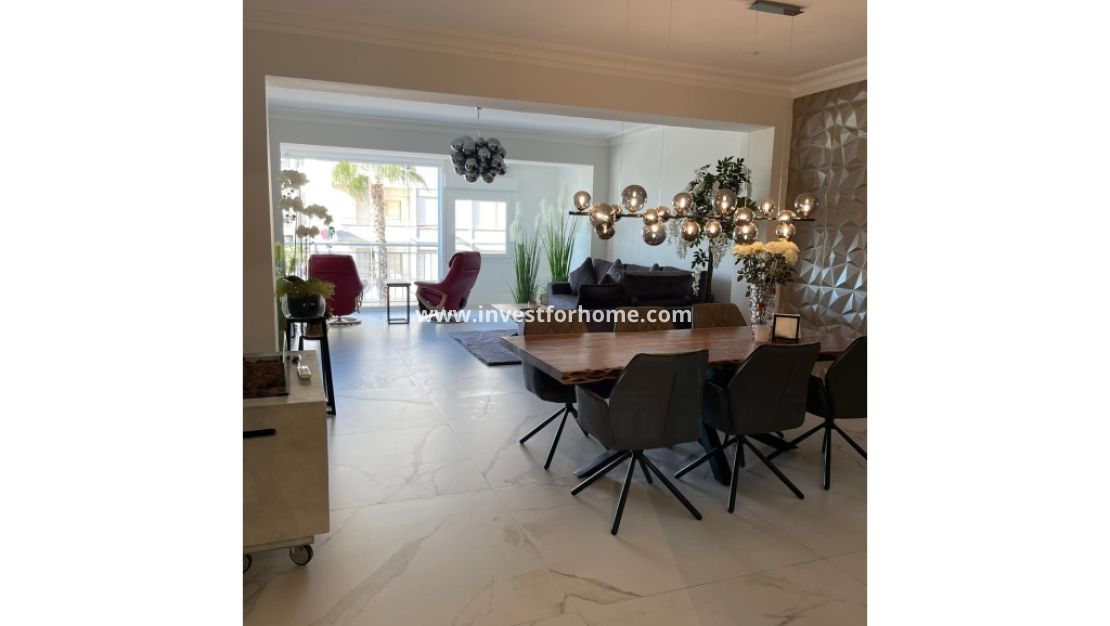 Försäljning - Lägenhet - Torrevieja - Costa Blanca