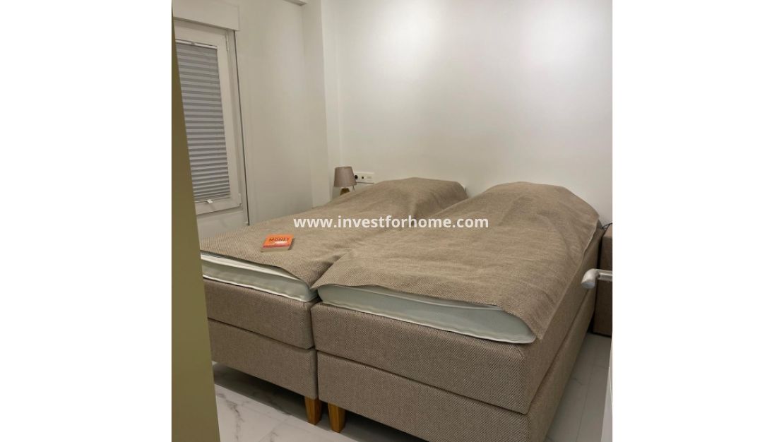 Försäljning - Lägenhet - Torrevieja - Costa Blanca