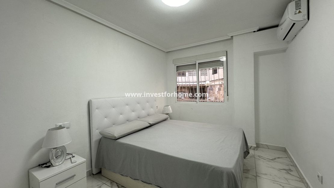 Försäljning - Lägenhet - Torrevieja - Costa Blanca