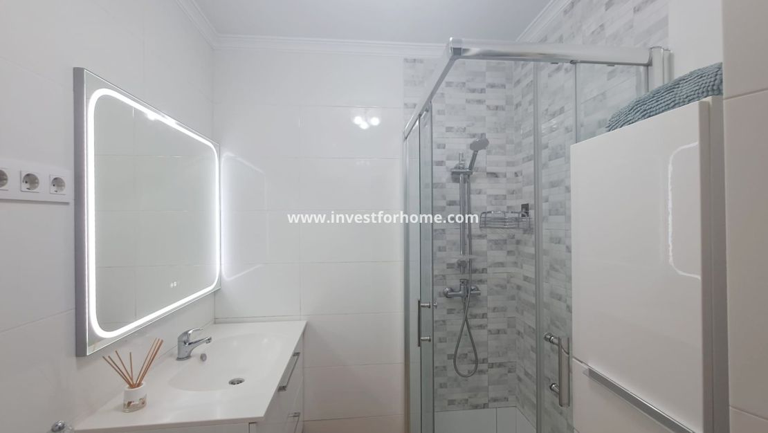 Försäljning - Lägenhet - Torrevieja - Costa Blanca