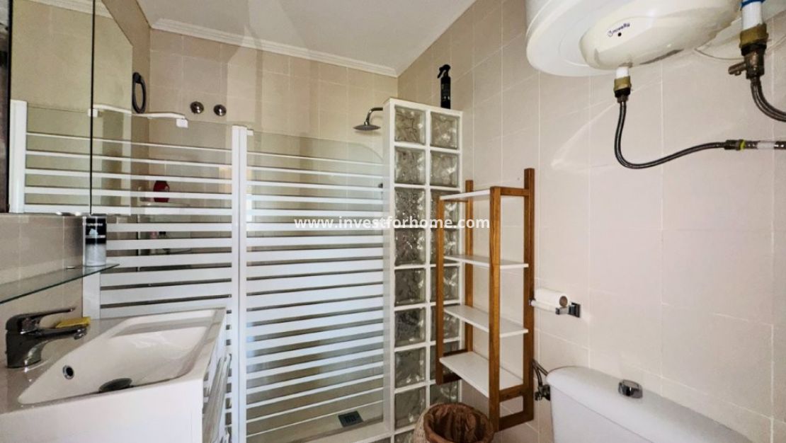 Försäljning - Lägenhet - Torrevieja - Costa Blanca