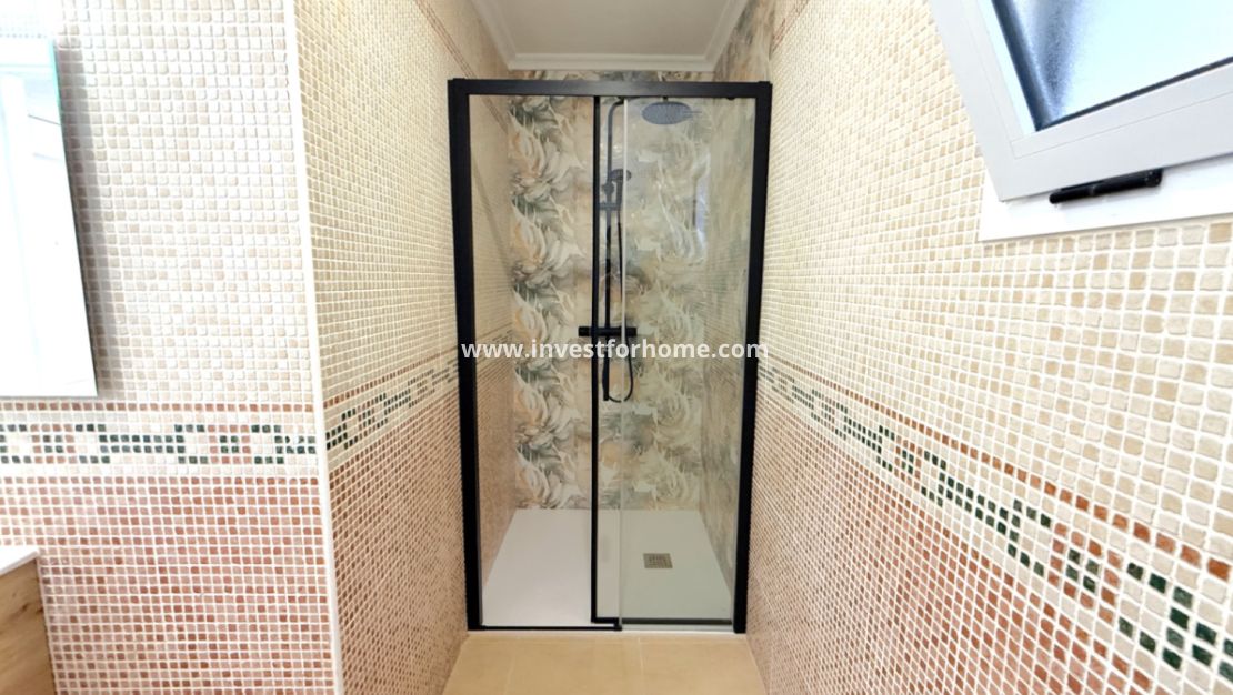 Försäljning - Lägenhet - Torrevieja - Costa Blanca