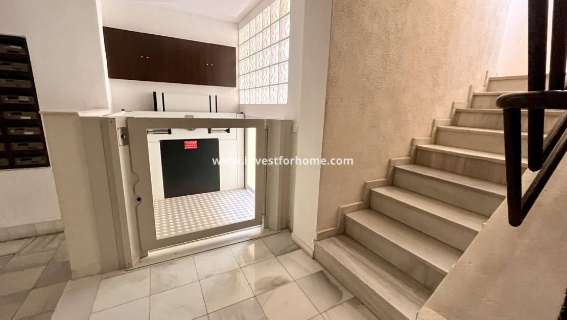 Försäljning - Lägenhet - Torrevieja - Costa Blanca