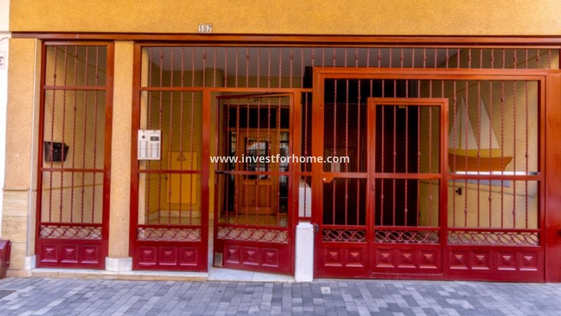 Försäljning - Lägenhet - Torrevieja - Costa Blanca