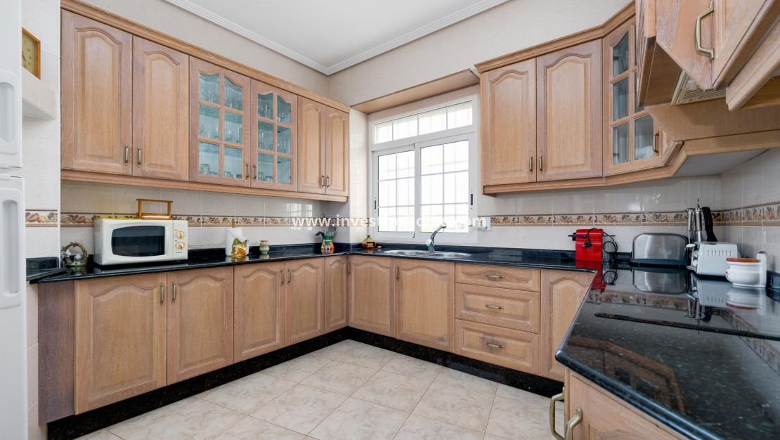 Försäljning - Lägenhet - Torrevieja - Costa Blanca