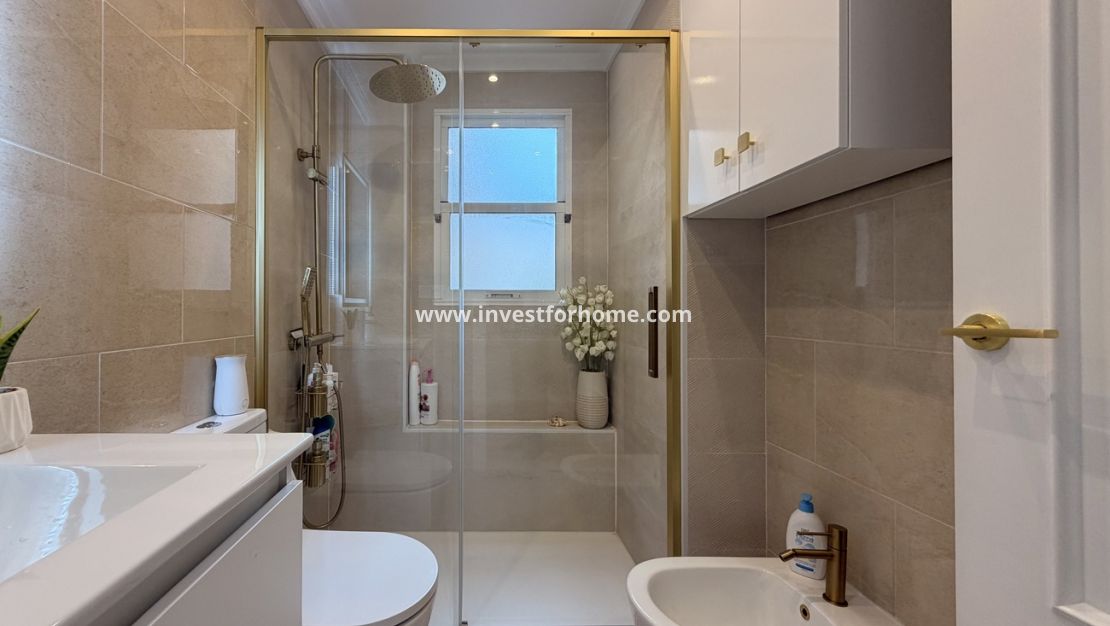 Försäljning - Lägenhet - Torrevieja - Costa Blanca