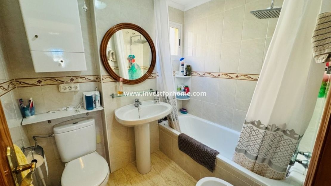 Försäljning - Lägenhet - Torrevieja - Costa Blanca