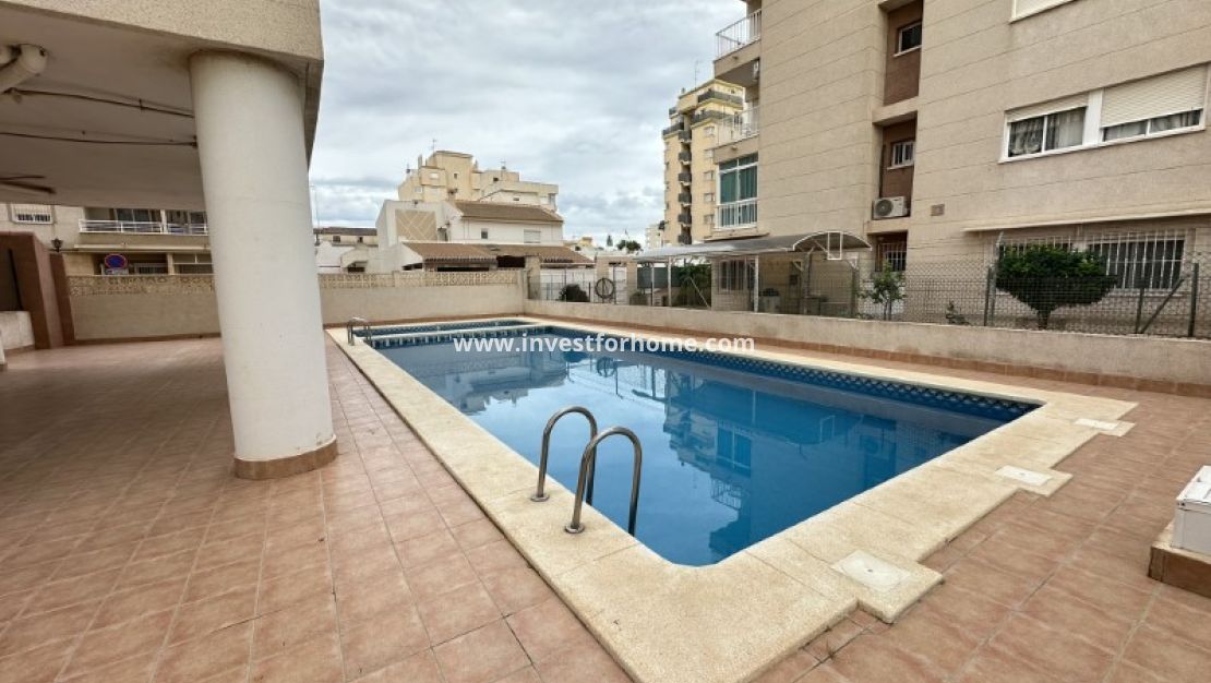 Försäljning - Lägenhet - Torrevieja - Costa Blanca