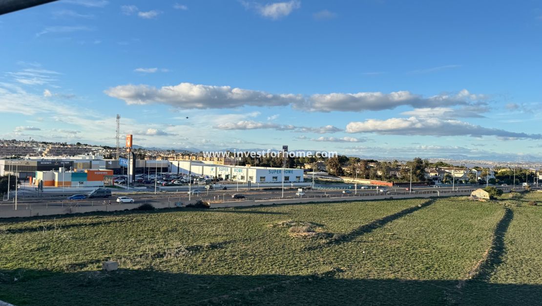 Försäljning - Lägenhet - Torrevieja - Costa Blanca