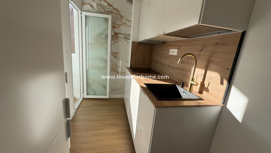 Försäljning - Lägenhet - Torrevieja - Costa Blanca