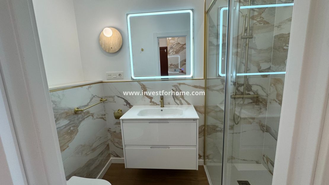 Försäljning - Lägenhet - Torrevieja - Costa Blanca