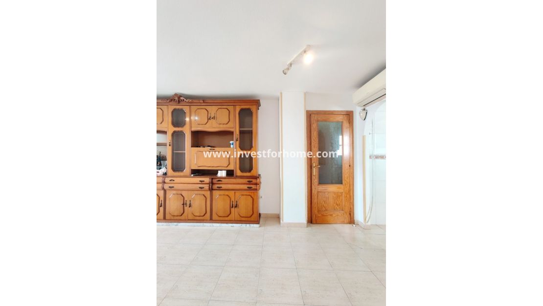 Försäljning - Lägenhet - Torrevieja - Costa Blanca