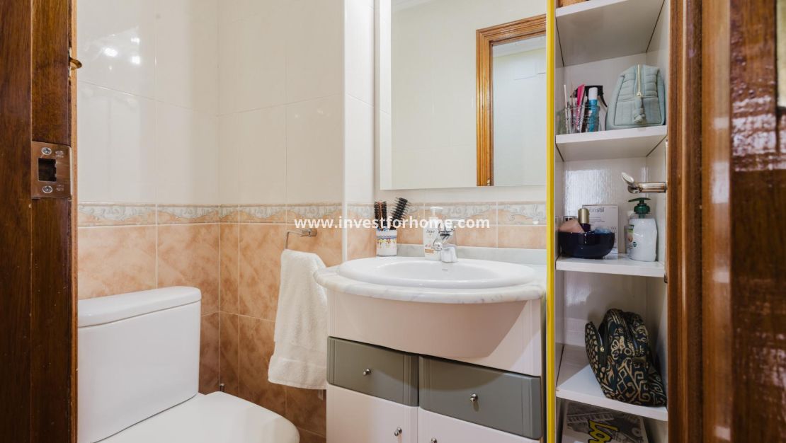 Försäljning - Lägenhet - Torrevieja - Costa Blanca