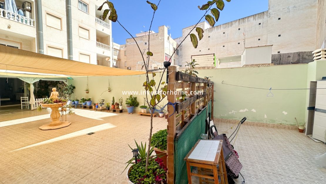 Försäljning - Lägenhet - Torrevieja - Costa Blanca