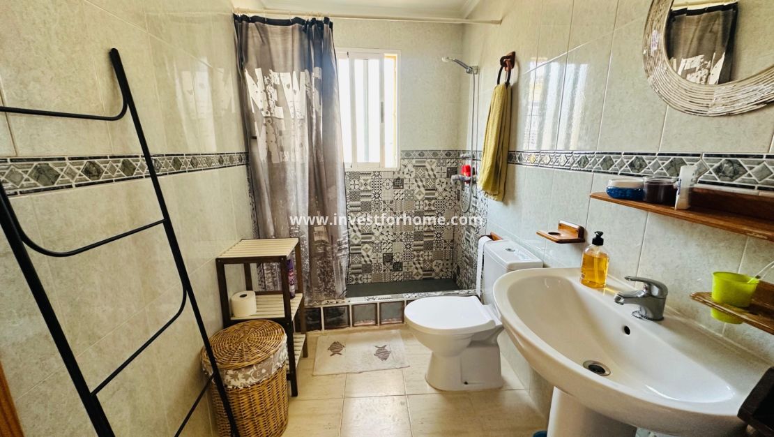 Försäljning - Lägenhet - Torrevieja - Costa Blanca