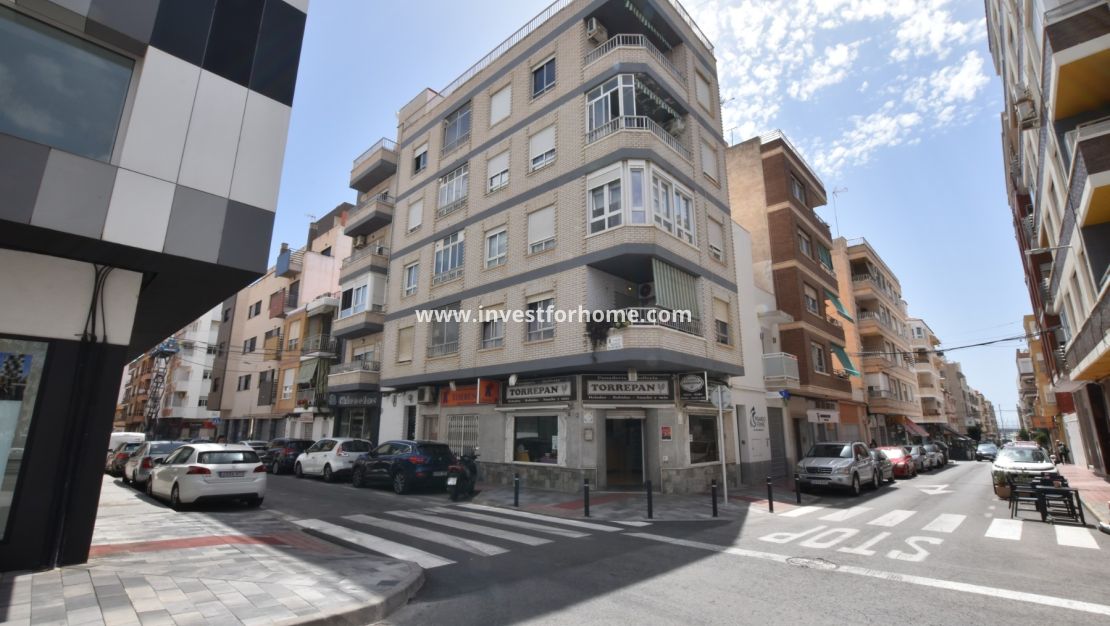 Försäljning - Lägenhet - Torrevieja - Costa Blanca