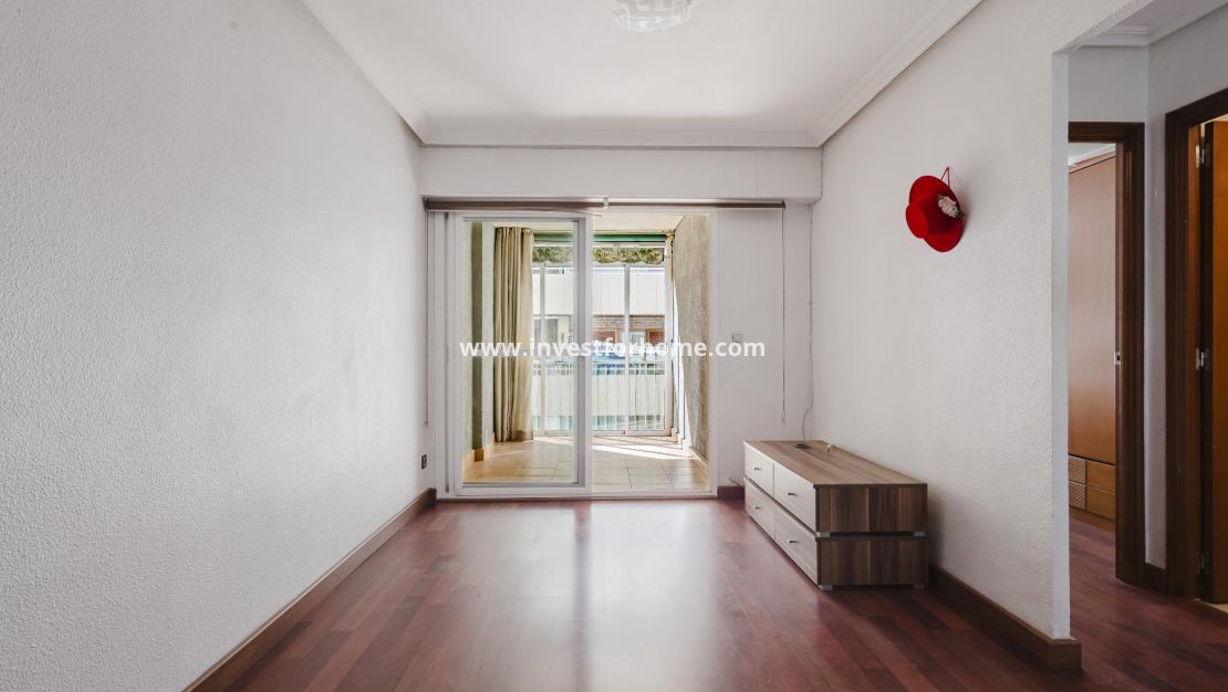 Försäljning - Lägenhet - Torrevieja - Costa Blanca