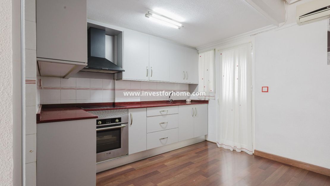 Försäljning - Lägenhet - Torrevieja - Costa Blanca