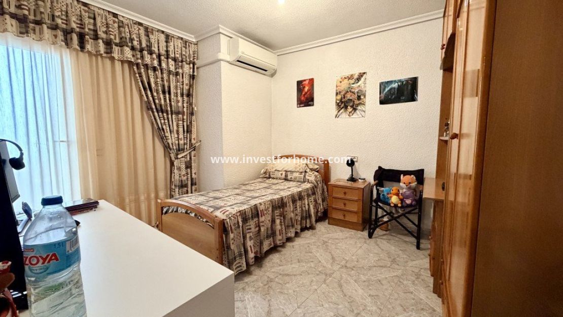 Försäljning - Lägenhet - Torrevieja - Costa Blanca
