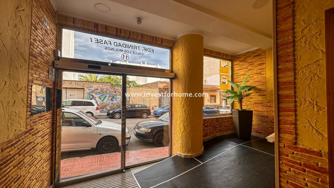 Försäljning - Lägenhet - Torrevieja - Costa Blanca